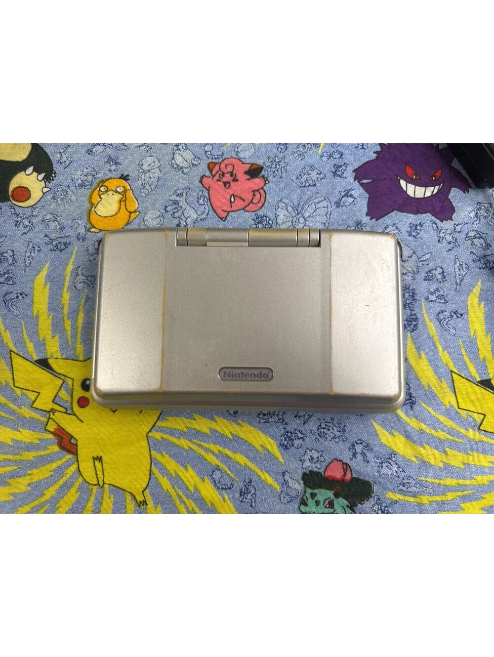 Nintendo DS Original NTR-001 Console Silver With charger & Stylus New Battery